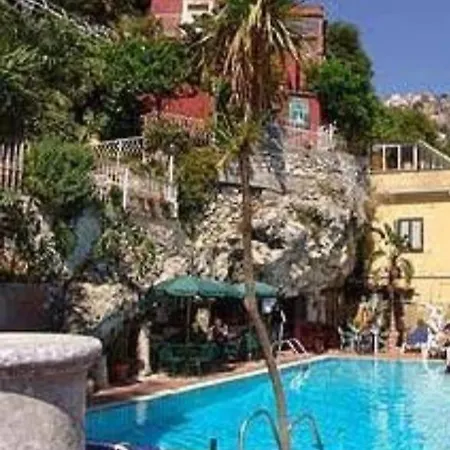 Feriehus Villino Rosso Taormina