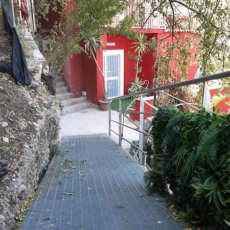 Feriehus Villino Rosso *
